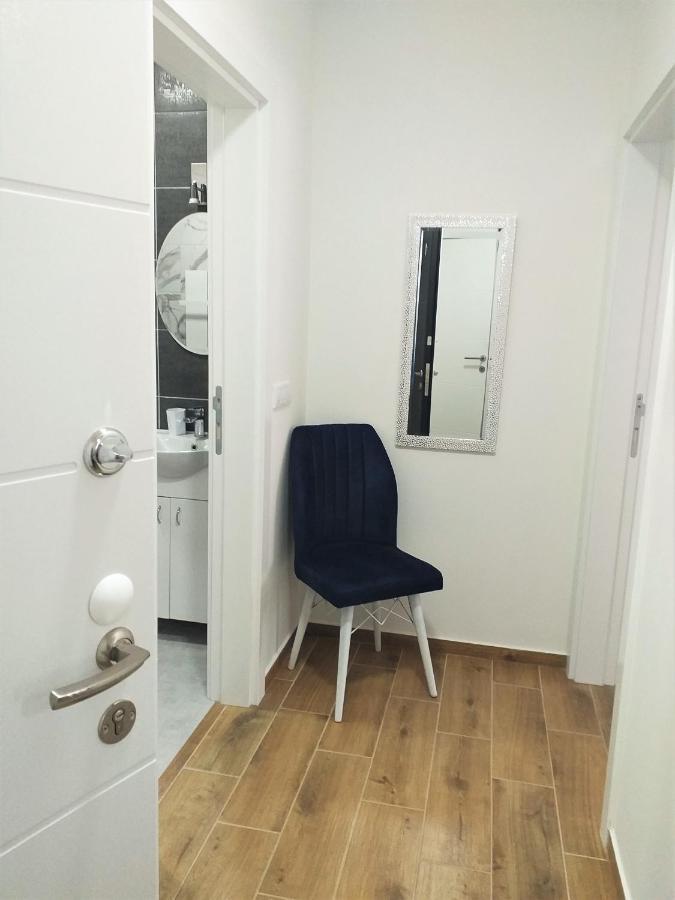Apartman Astra سريمسكا ميتروفيكا المظهر الخارجي الصورة